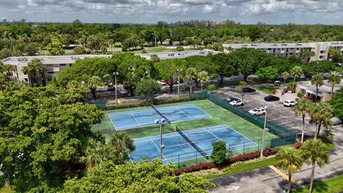 A home in Deerfield Beach