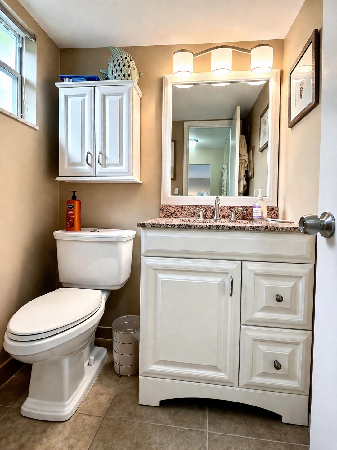 COLONIAL CLUB CONDO SEC 1 - Residential