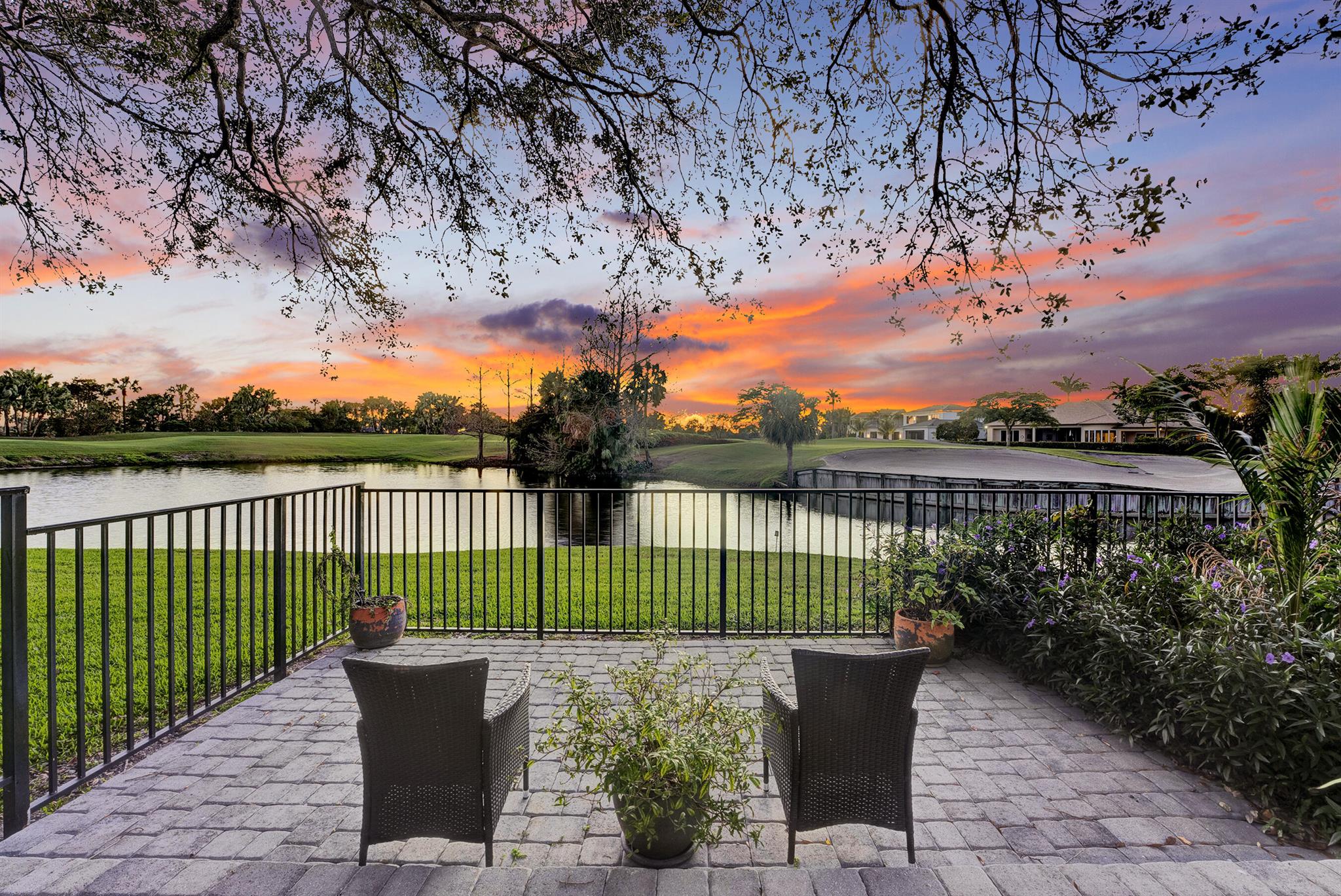 Delaire Country Club - Residential