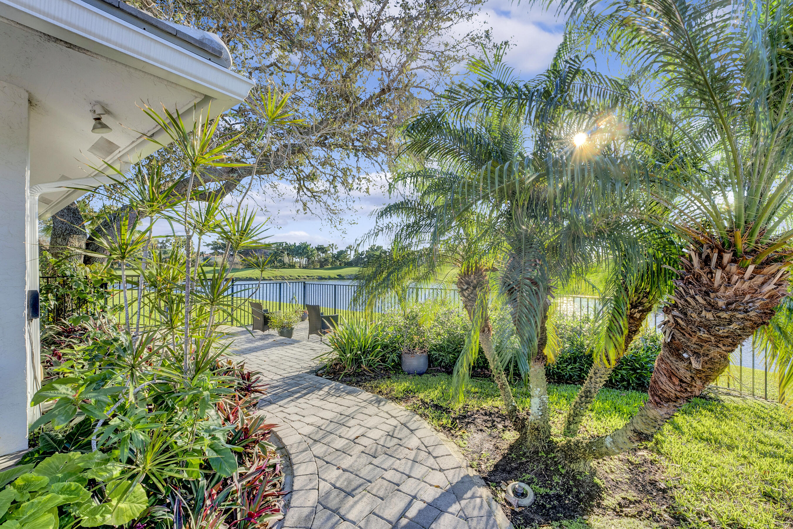 Delaire Country Club - Residential