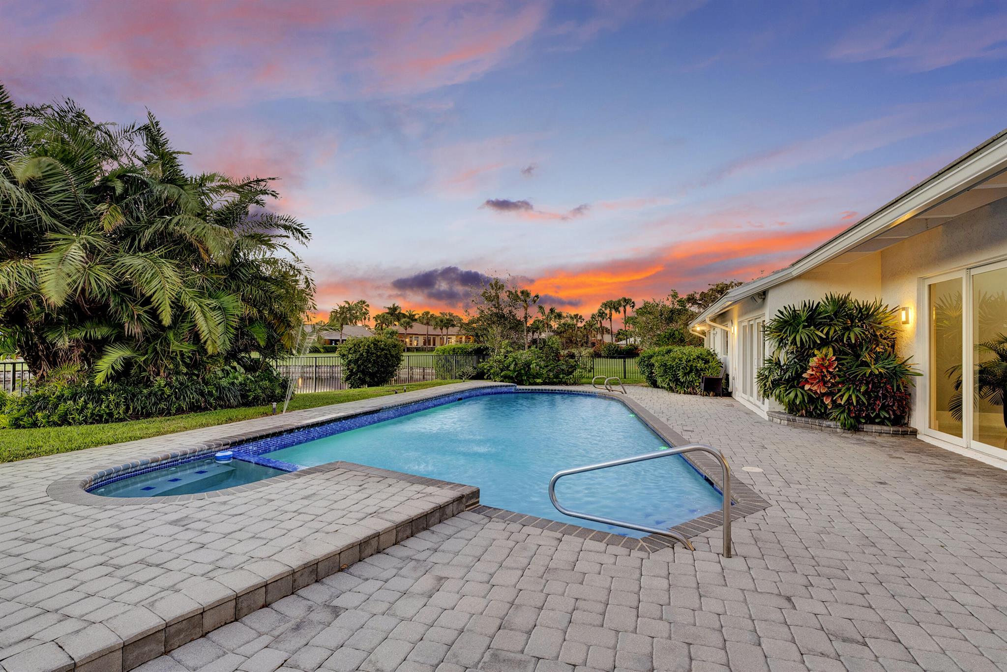 Delaire Country Club - Residential