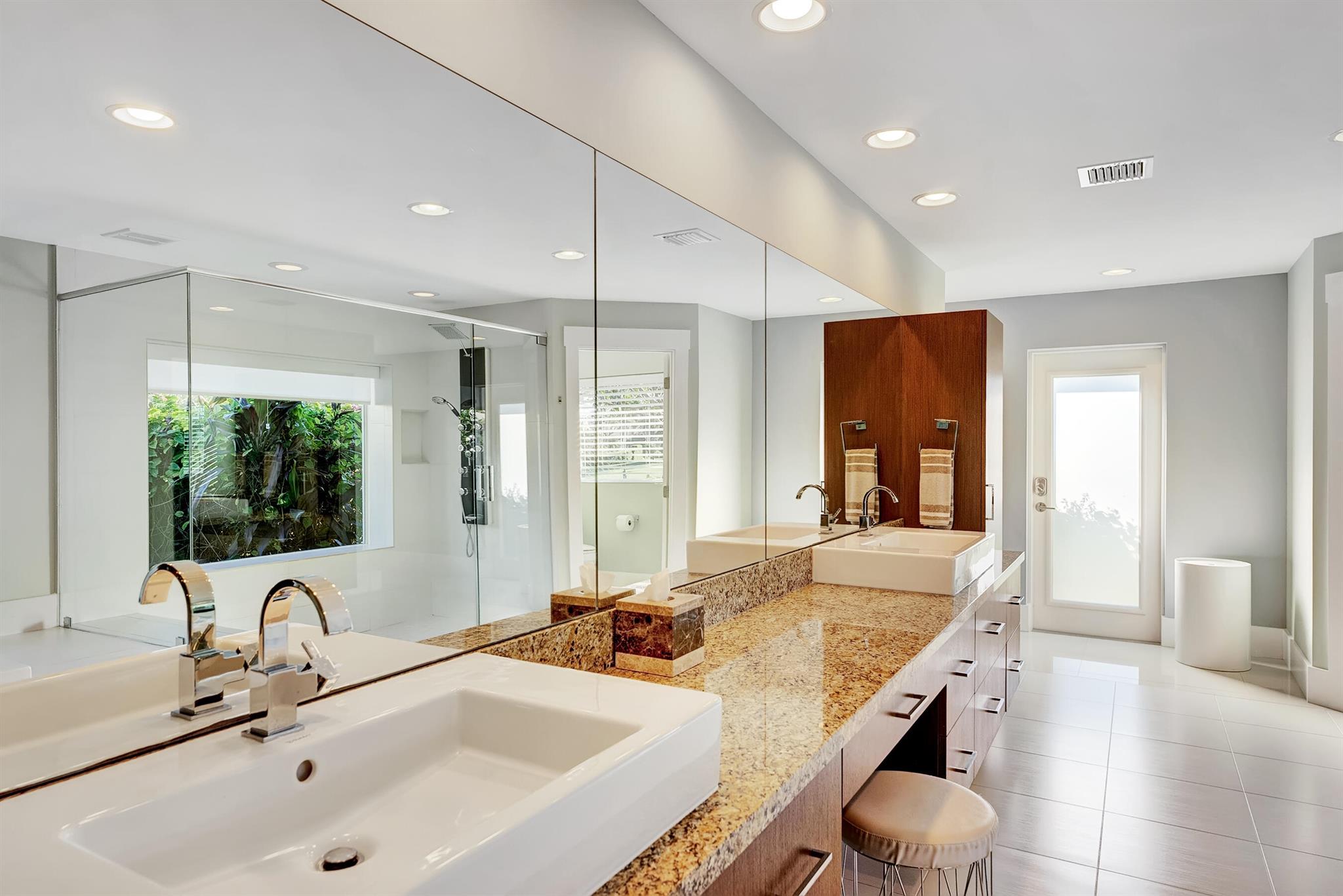 Delaire Country Club - Residential