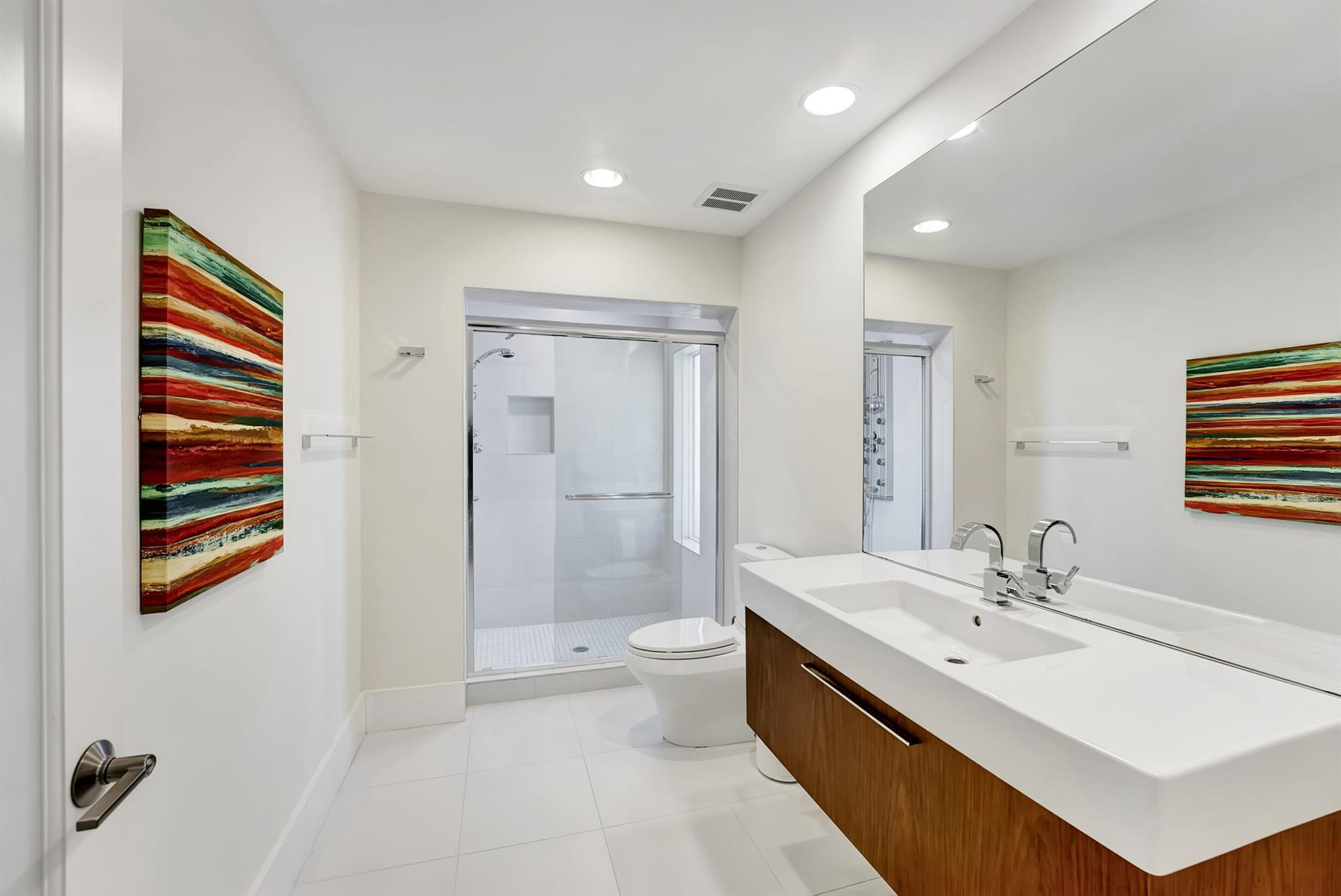 Delaire Country Club - Residential