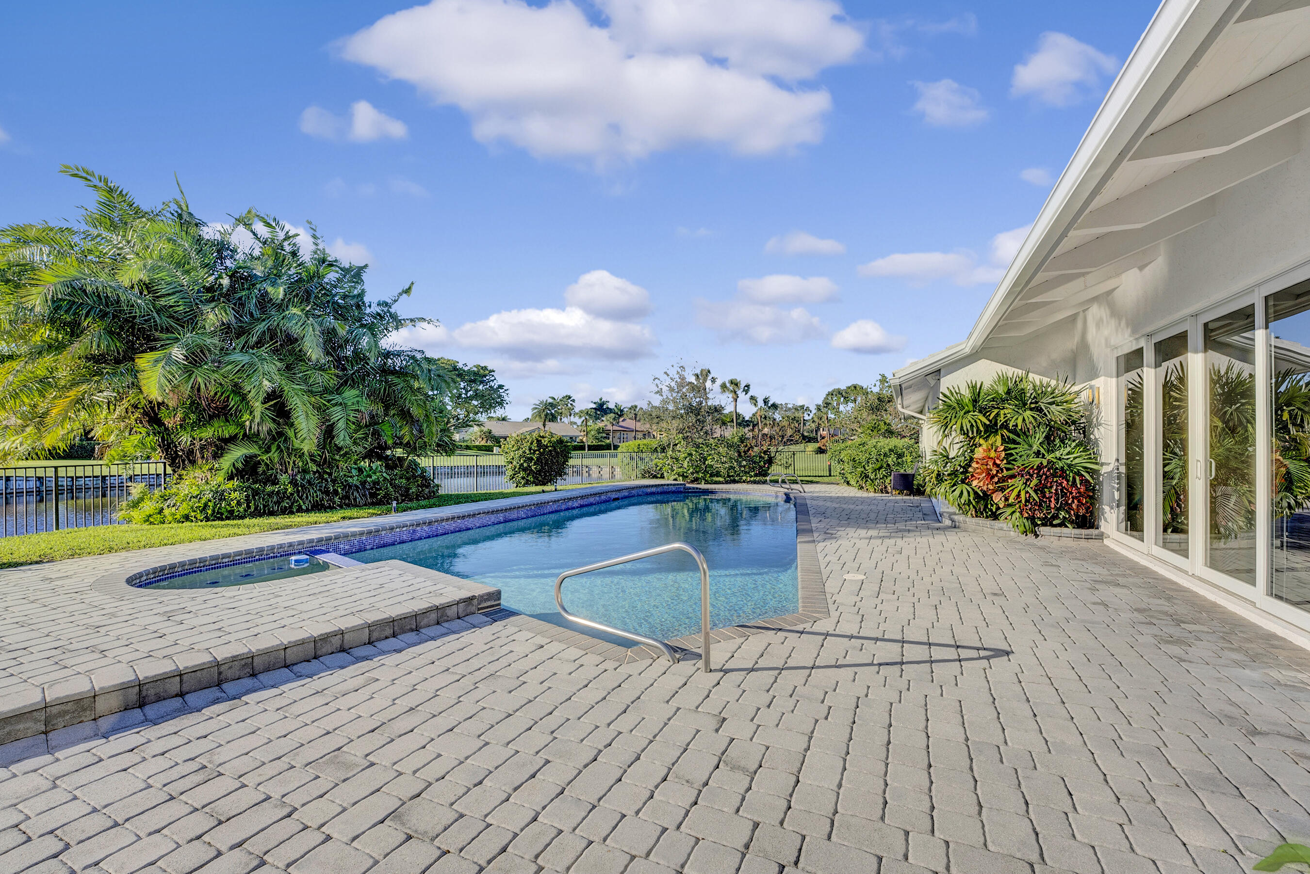 Delaire Country Club - Residential