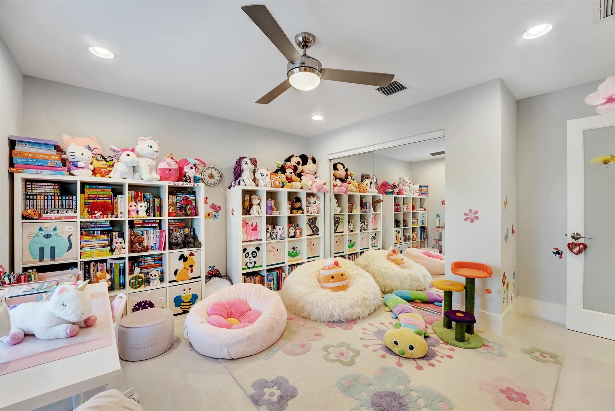 Delaire Country Club - Residential