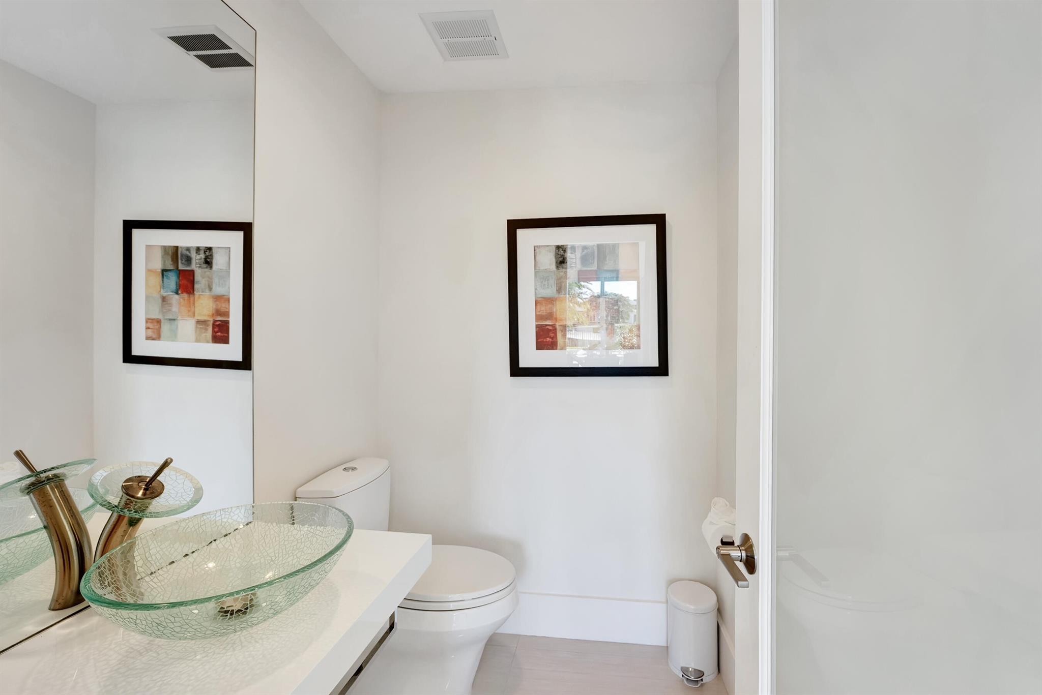 Delaire Country Club - Residential