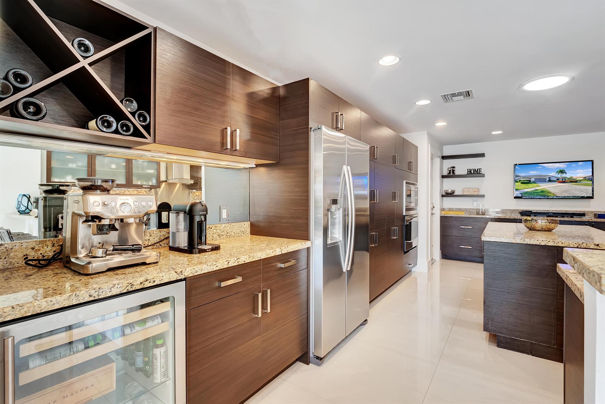 Delaire Country Club - Residential