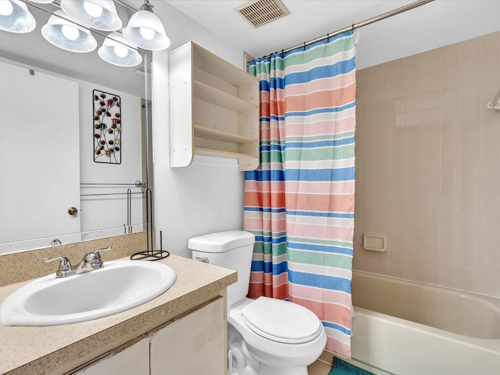 Chateau Wood - Residential