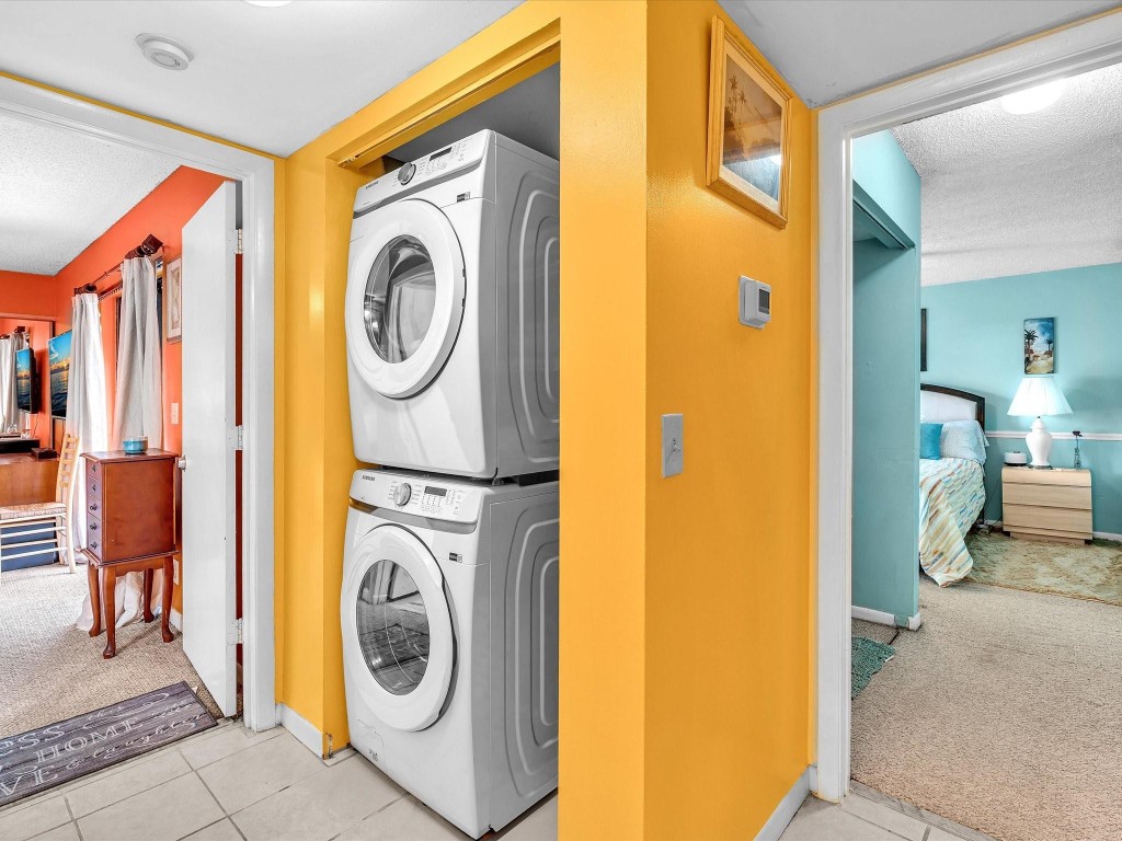 Chateau Wood - Residential