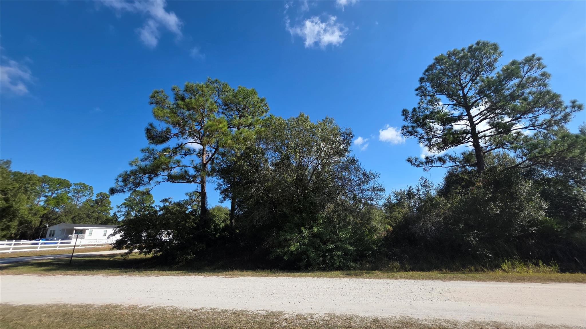 THE WOODLAND S/D - Land