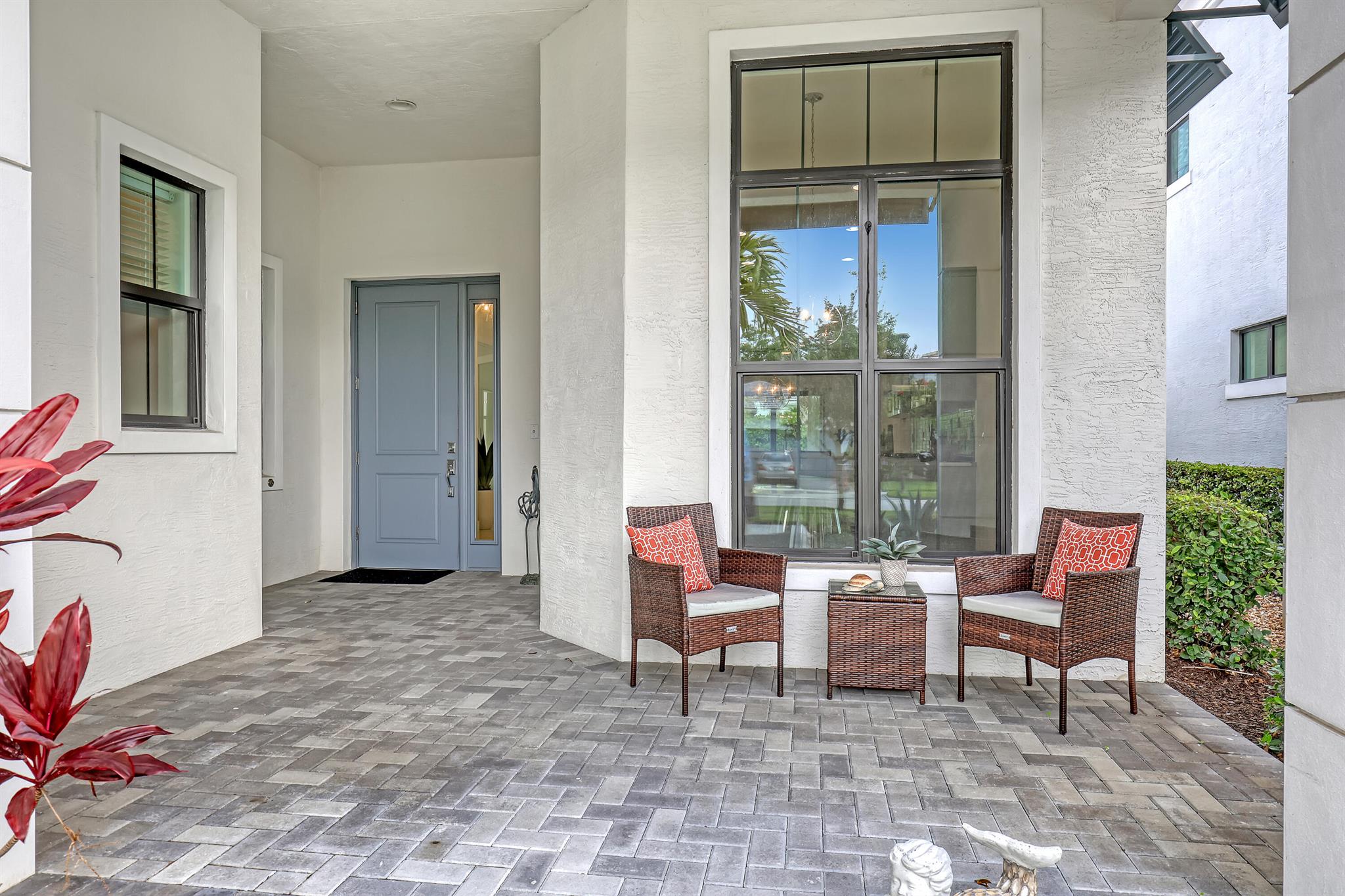 5607 Delacroix Terrace