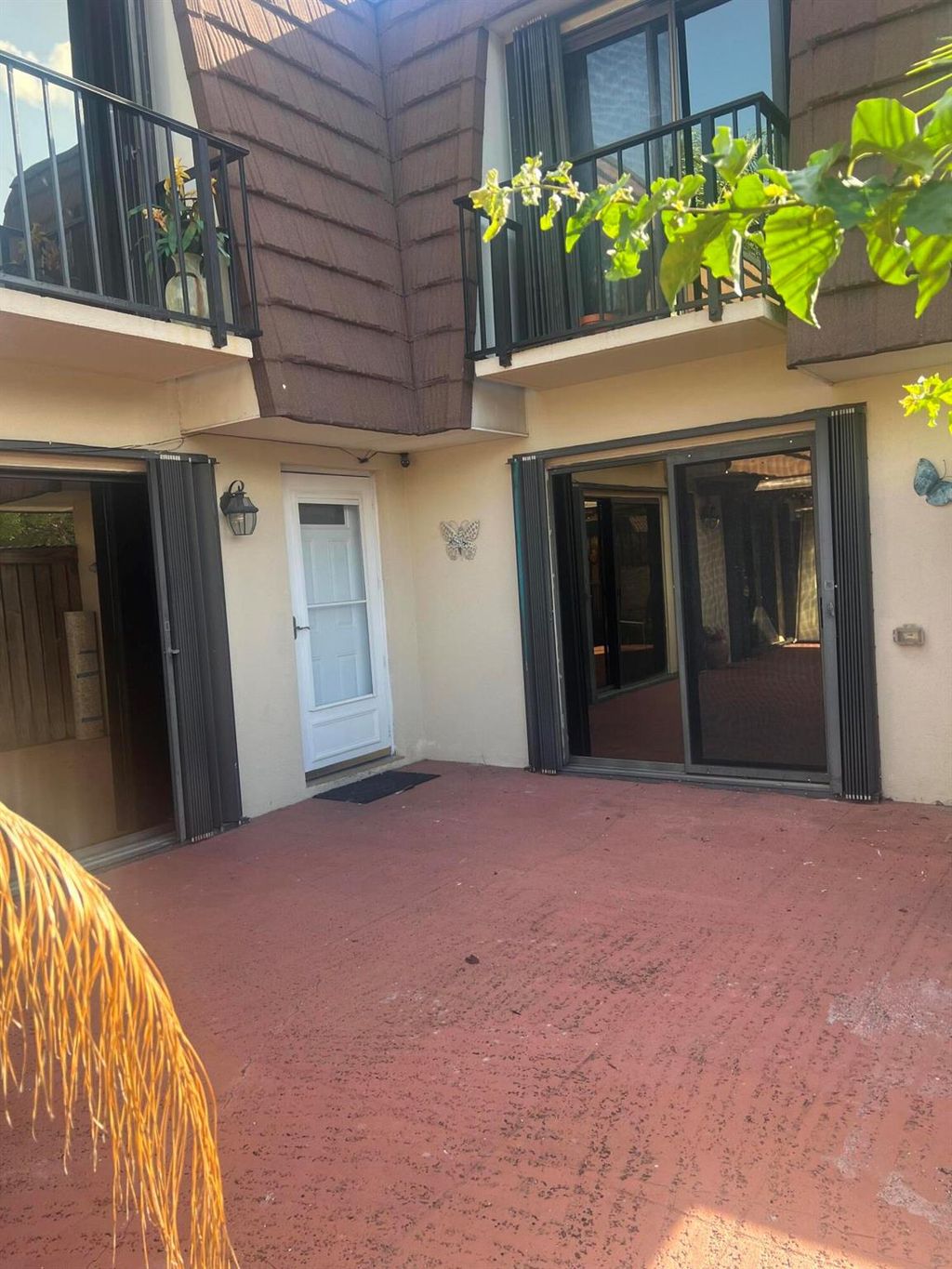 Photo of 1009 10th Lane, Palm Beach Gardens, FL 33418 (MLS # R11083114)