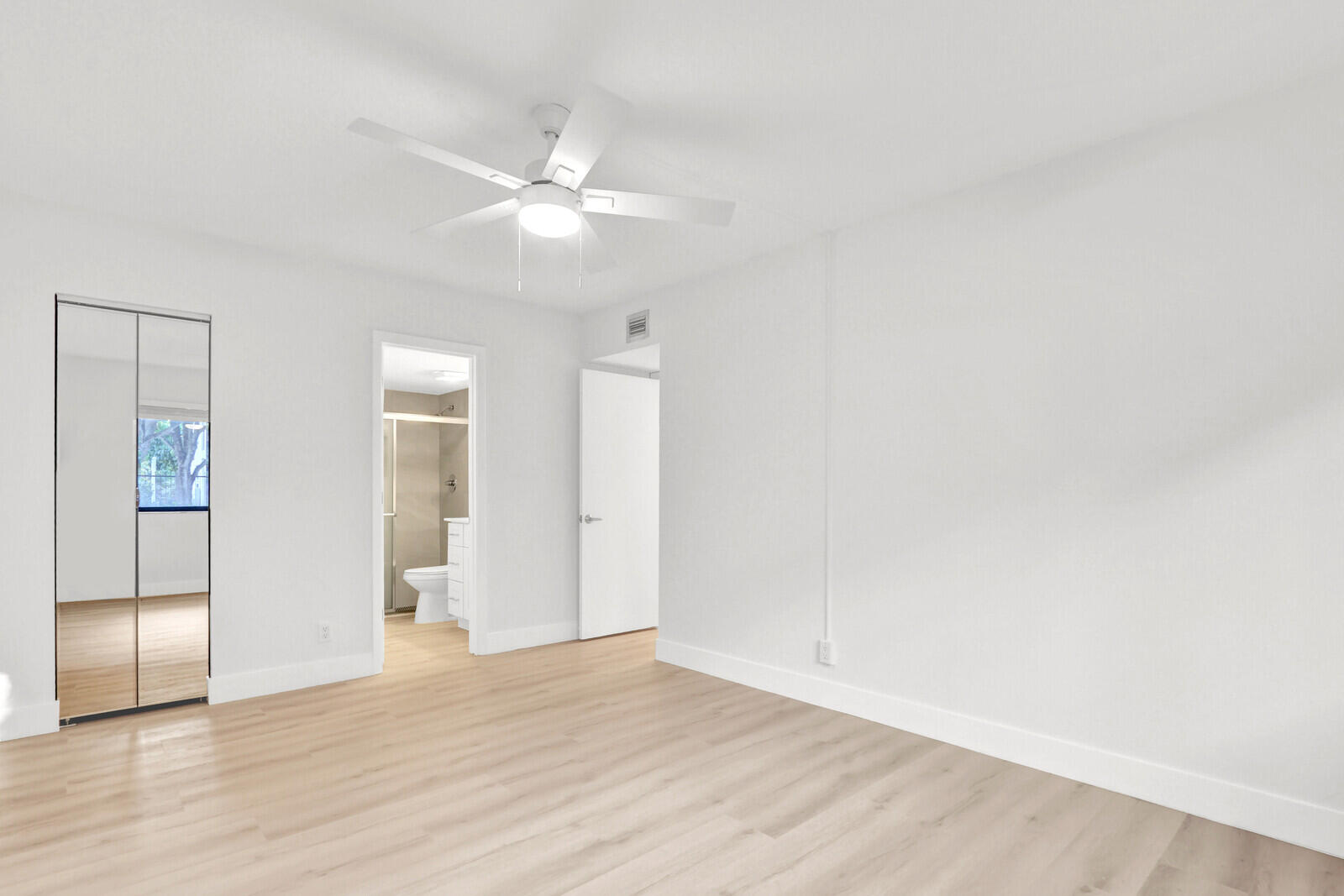 GLENBROOK CONDO - Residential