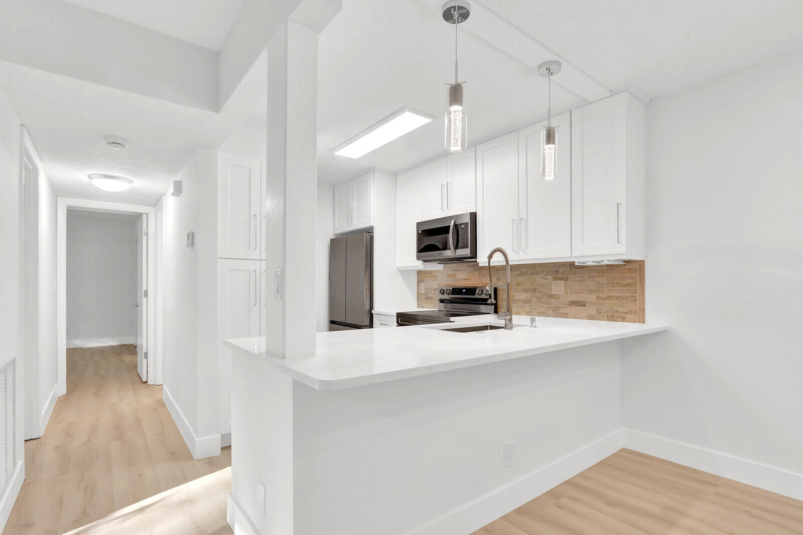 GLENBROOK CONDO - Residential