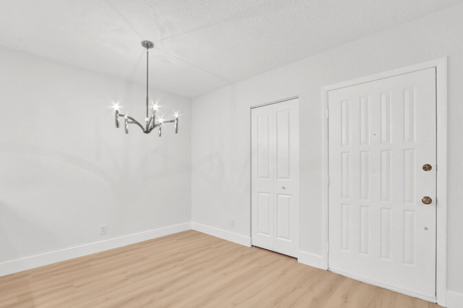 GLENBROOK CONDO - Residential