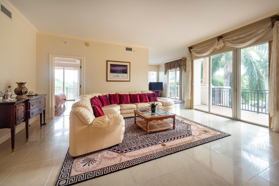 Palms at Weston - Residential