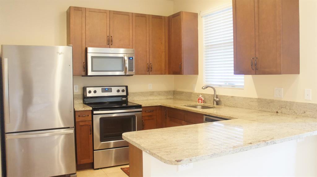 5150 HILLSBORO - Residential