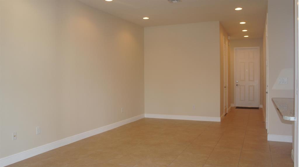 5150 HILLSBORO - Residential