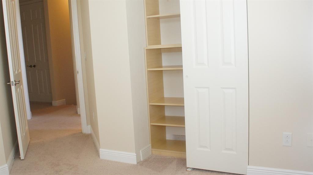 5150 HILLSBORO - Residential