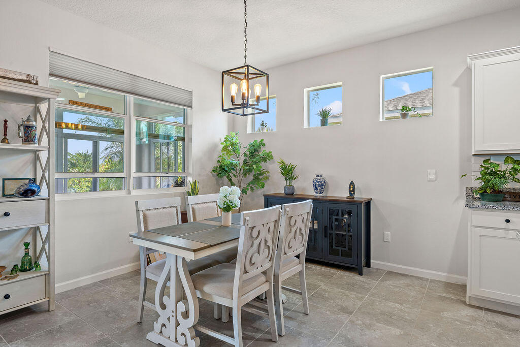 COVE AT FALCON TRACE - Residential