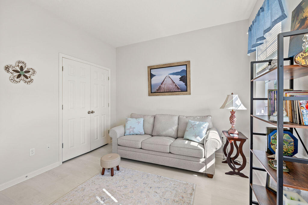 COVE AT FALCON TRACE - Residential