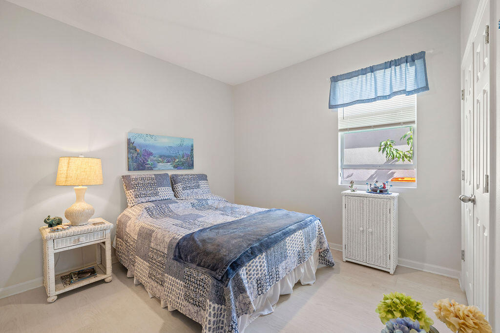 COVE AT FALCON TRACE - Residential