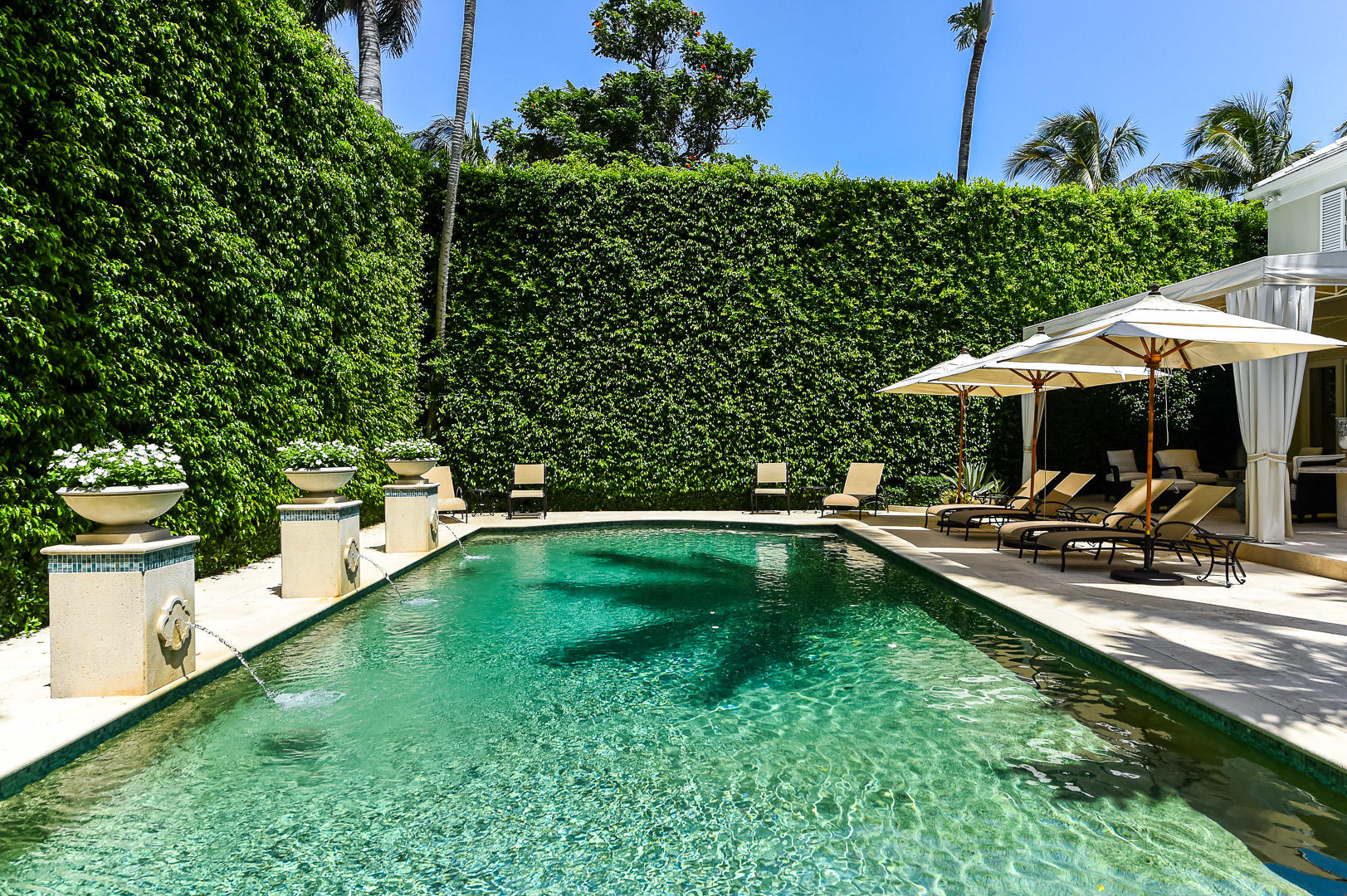 PRIMAVERA ESTATES (LAKE FRONT) - Residential