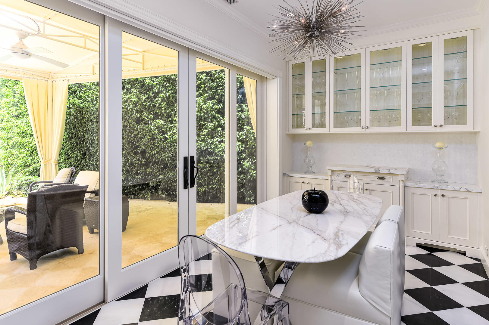 PRIMAVERA ESTATES (LAKE FRONT) - Residential