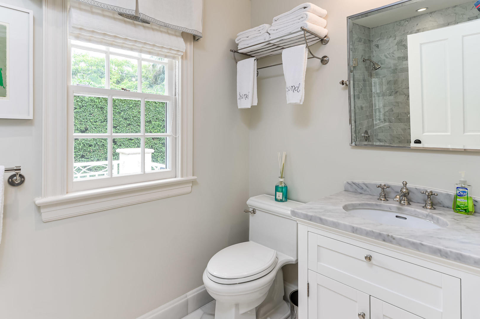 PRIMAVERA ESTATES (LAKE FRONT) - Residential