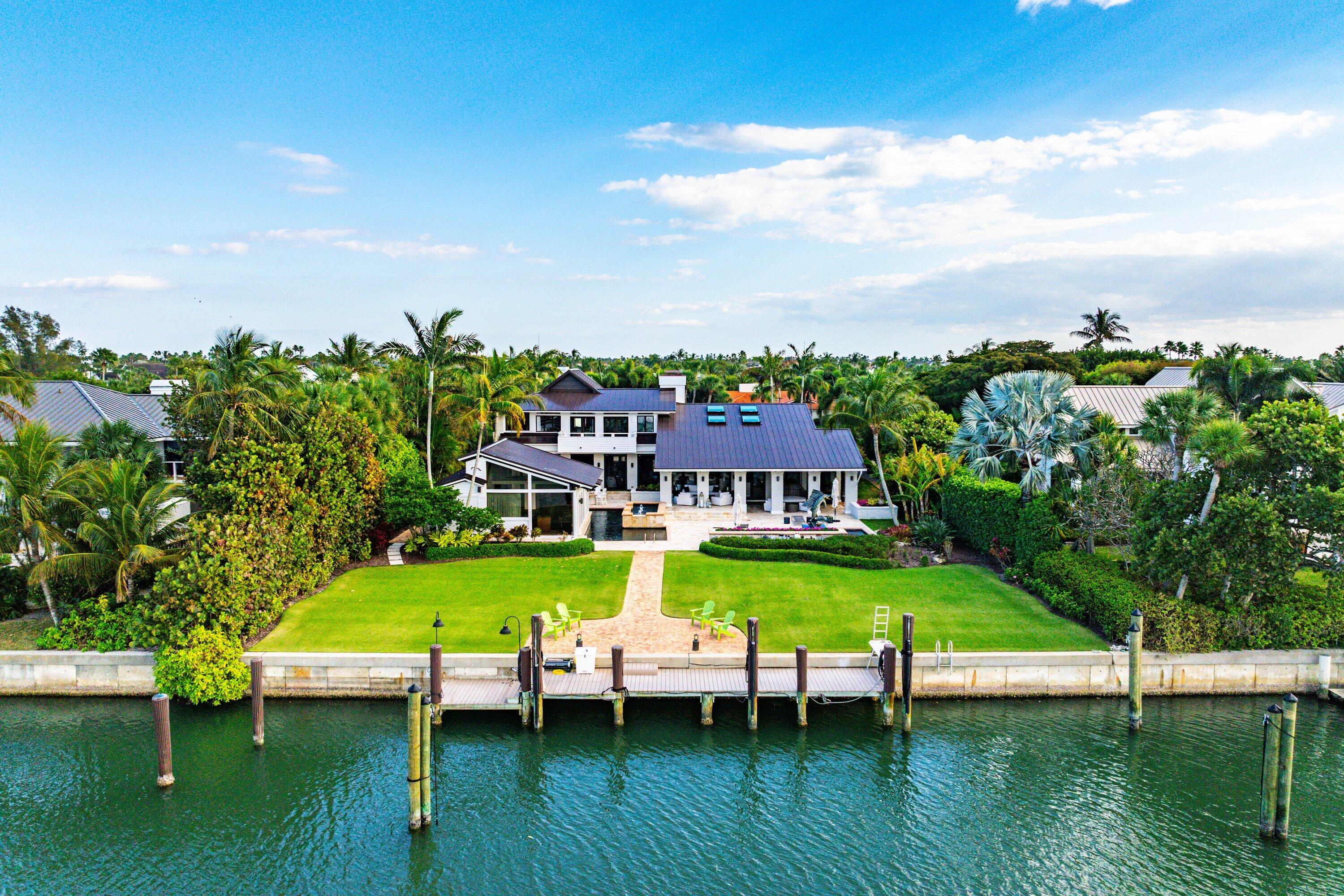 SAILFISH POINT - Residential