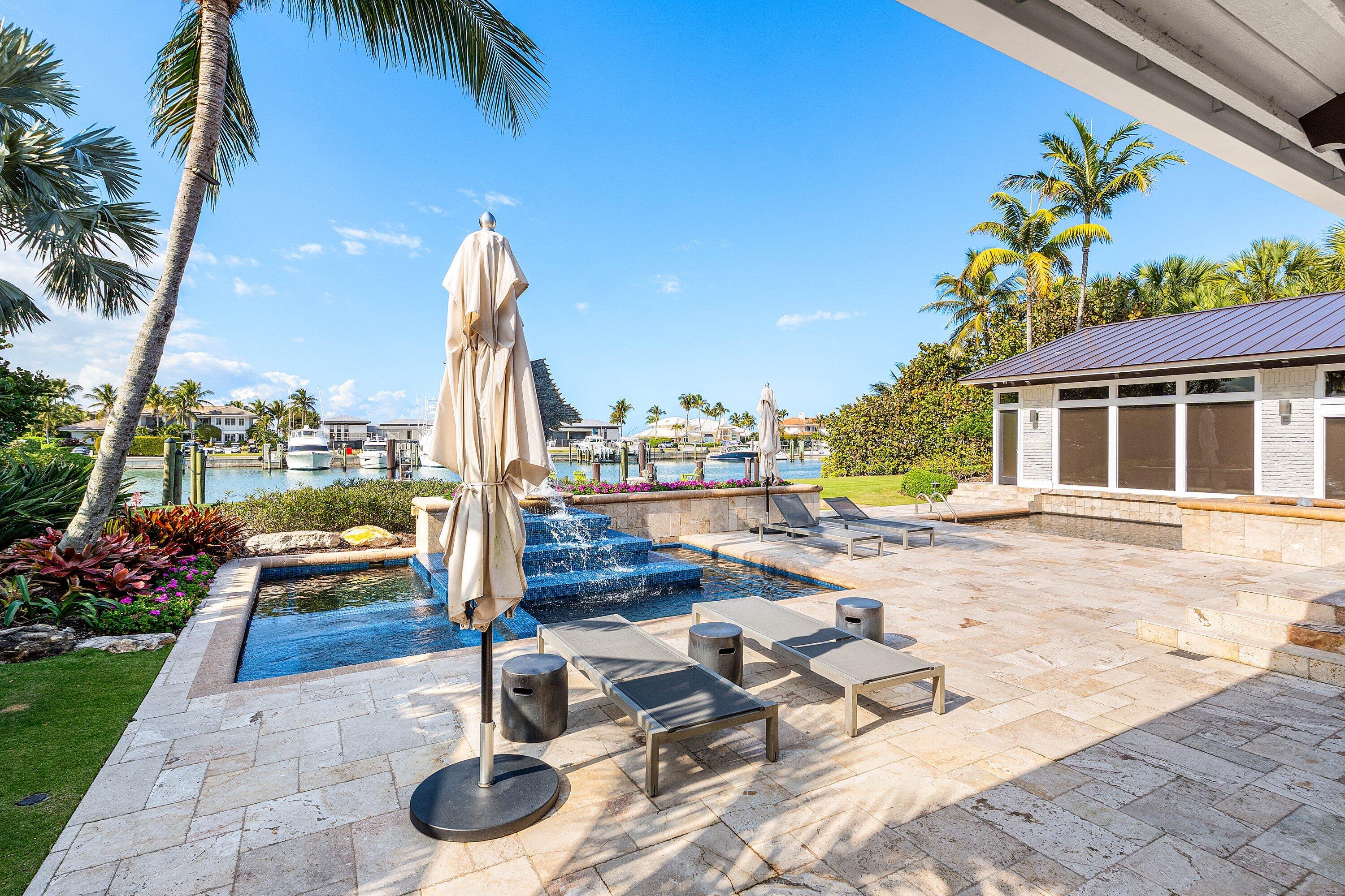 SAILFISH POINT - Residential