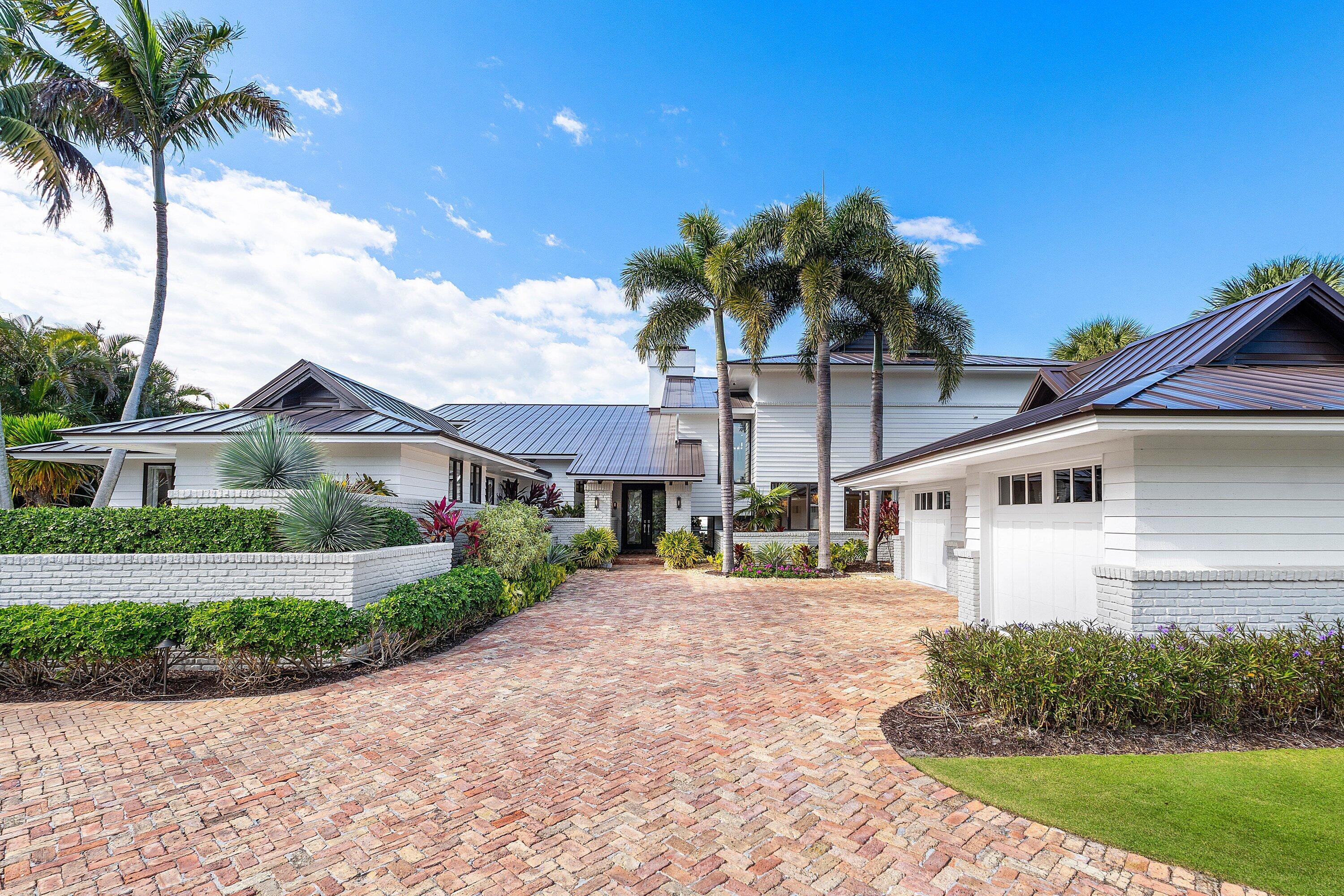 SAILFISH POINT - Residential