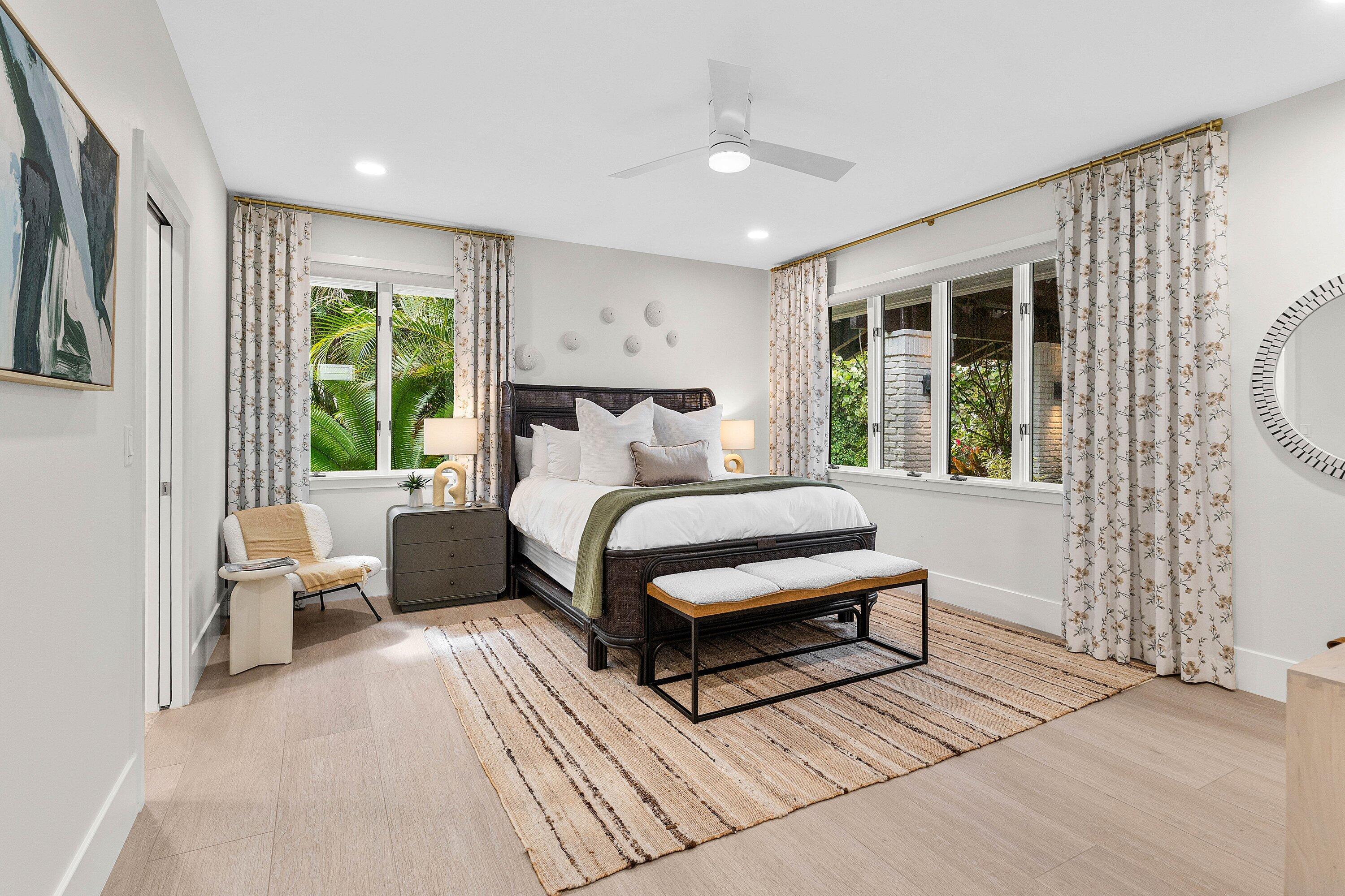 SAILFISH POINT - Residential