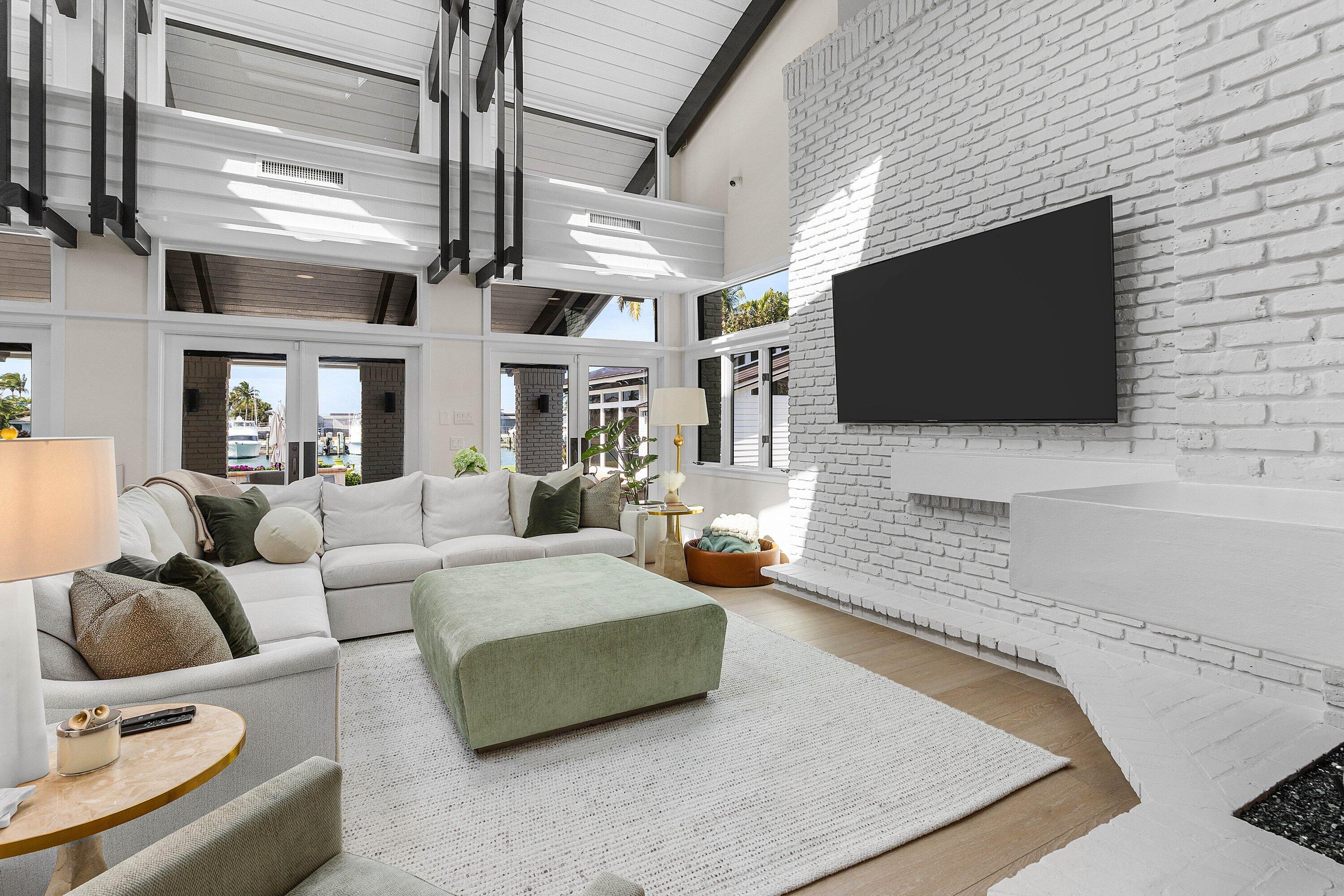 6639 SE South Marina Way