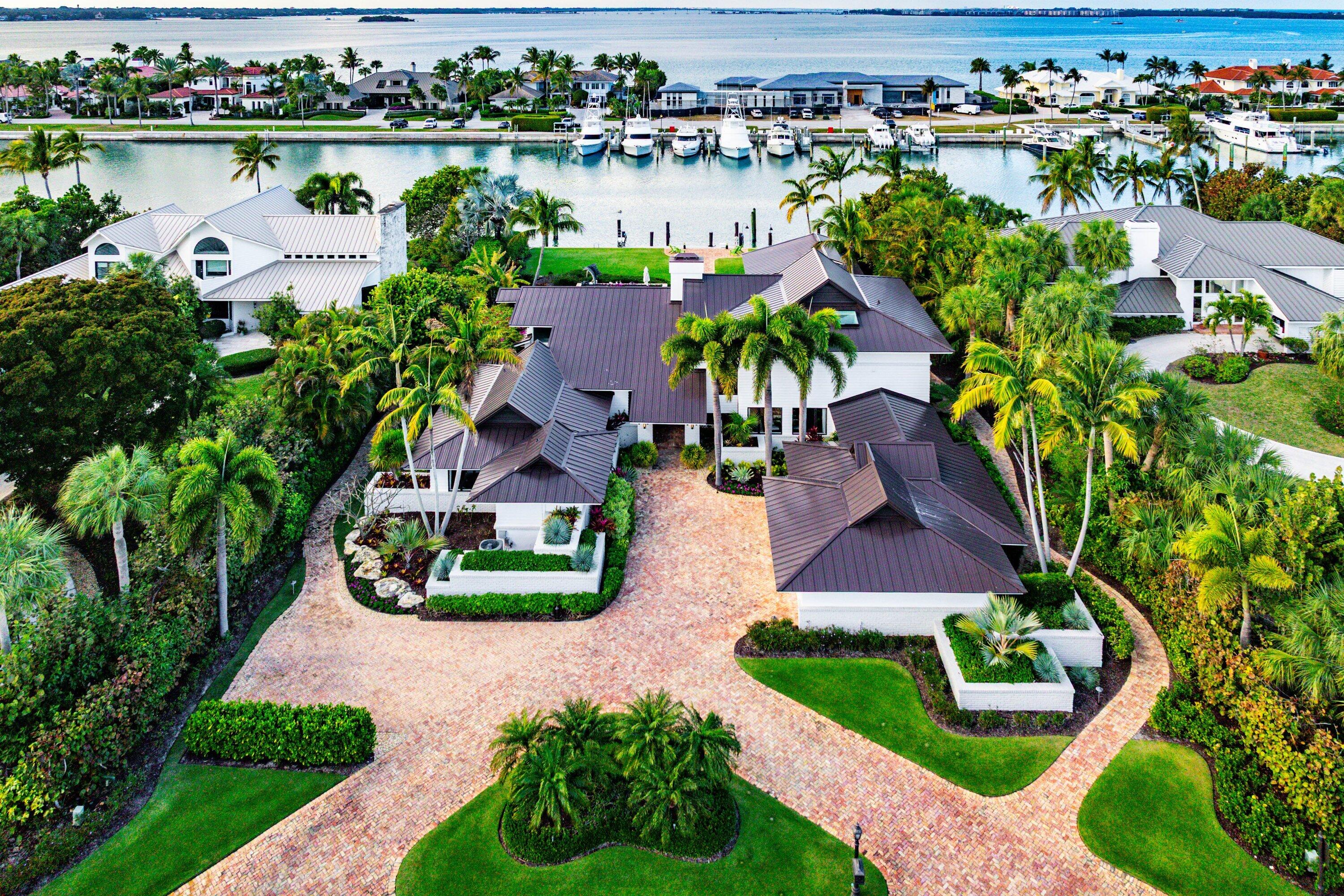 SAILFISH POINT - Residential
