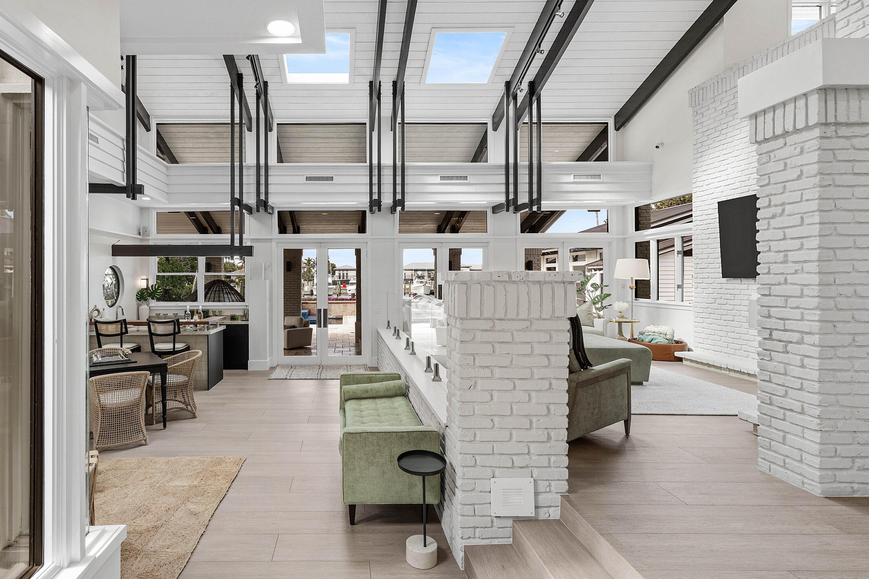 SAILFISH POINT - Residential