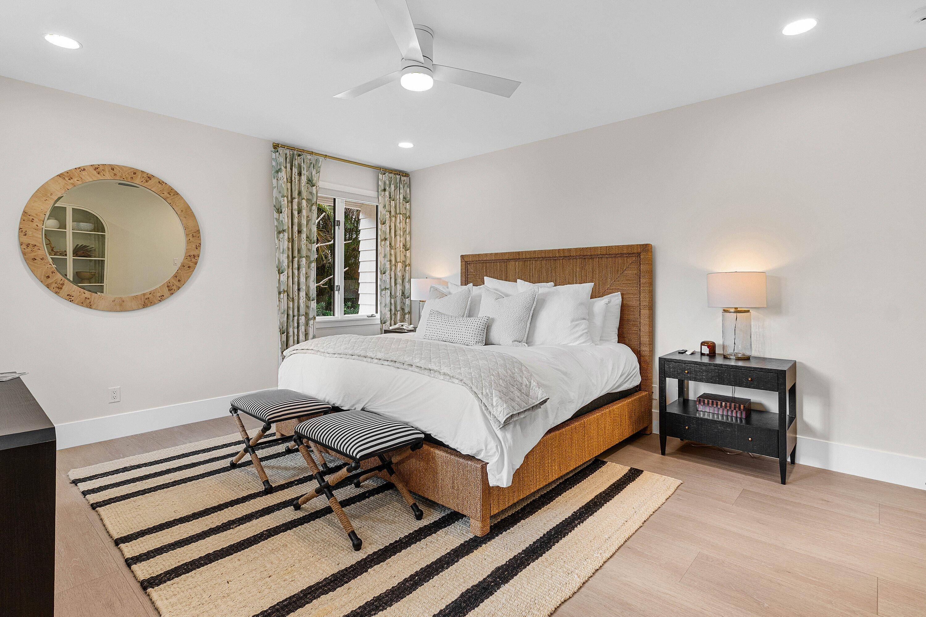 SAILFISH POINT - Residential