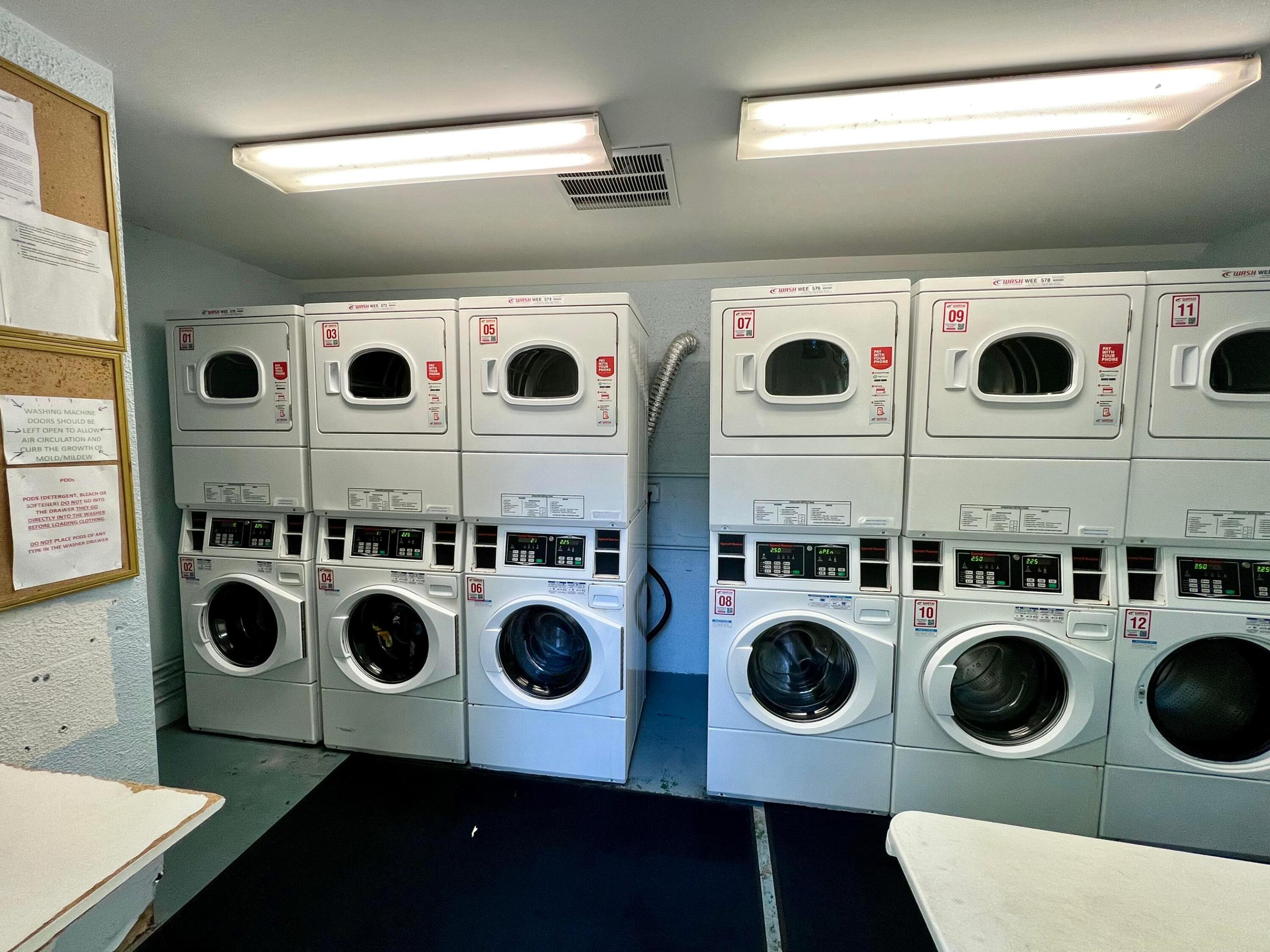 GROVE AT WILTON MANORS CONDO - Residential Lease