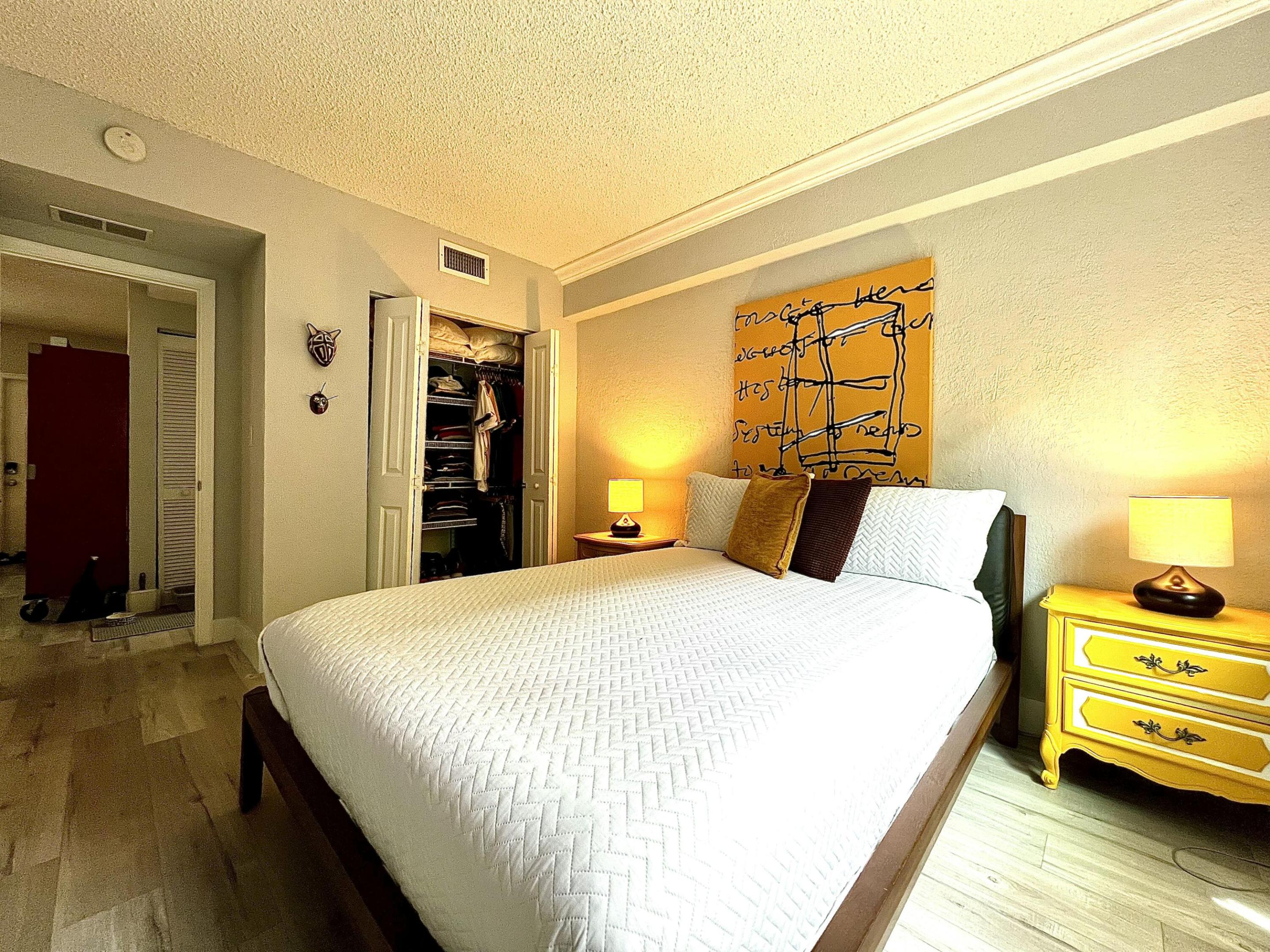 GROVE AT WILTON MANORS CONDO - Residential Lease