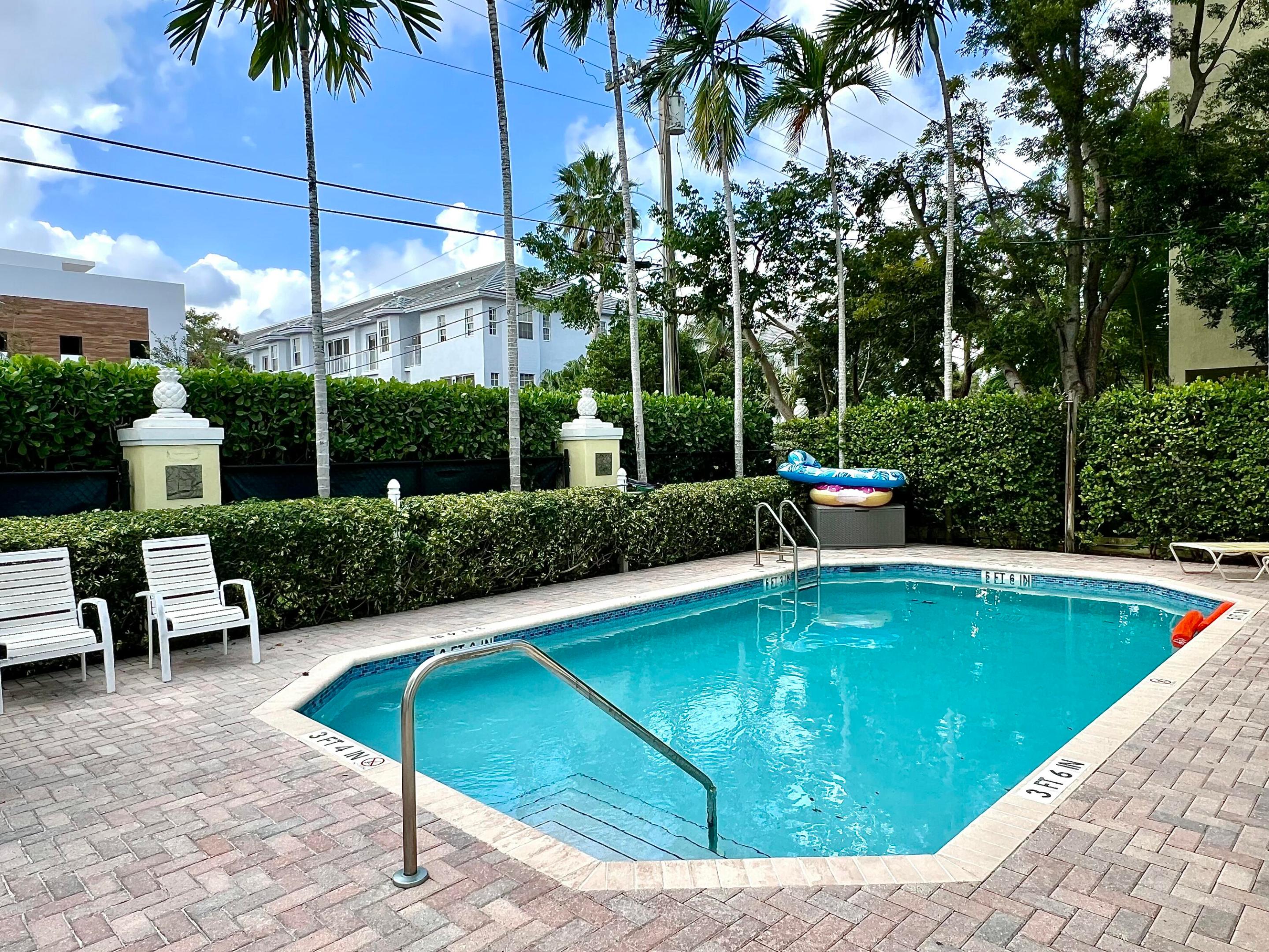 GROVE AT WILTON MANORS CONDO - Residential Lease