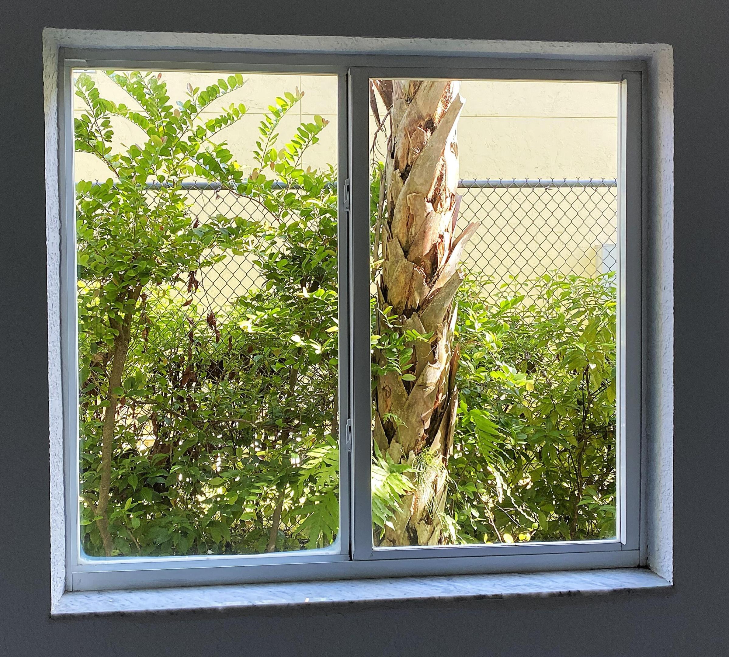 GROVE AT WILTON MANORS CONDO - Residential Lease