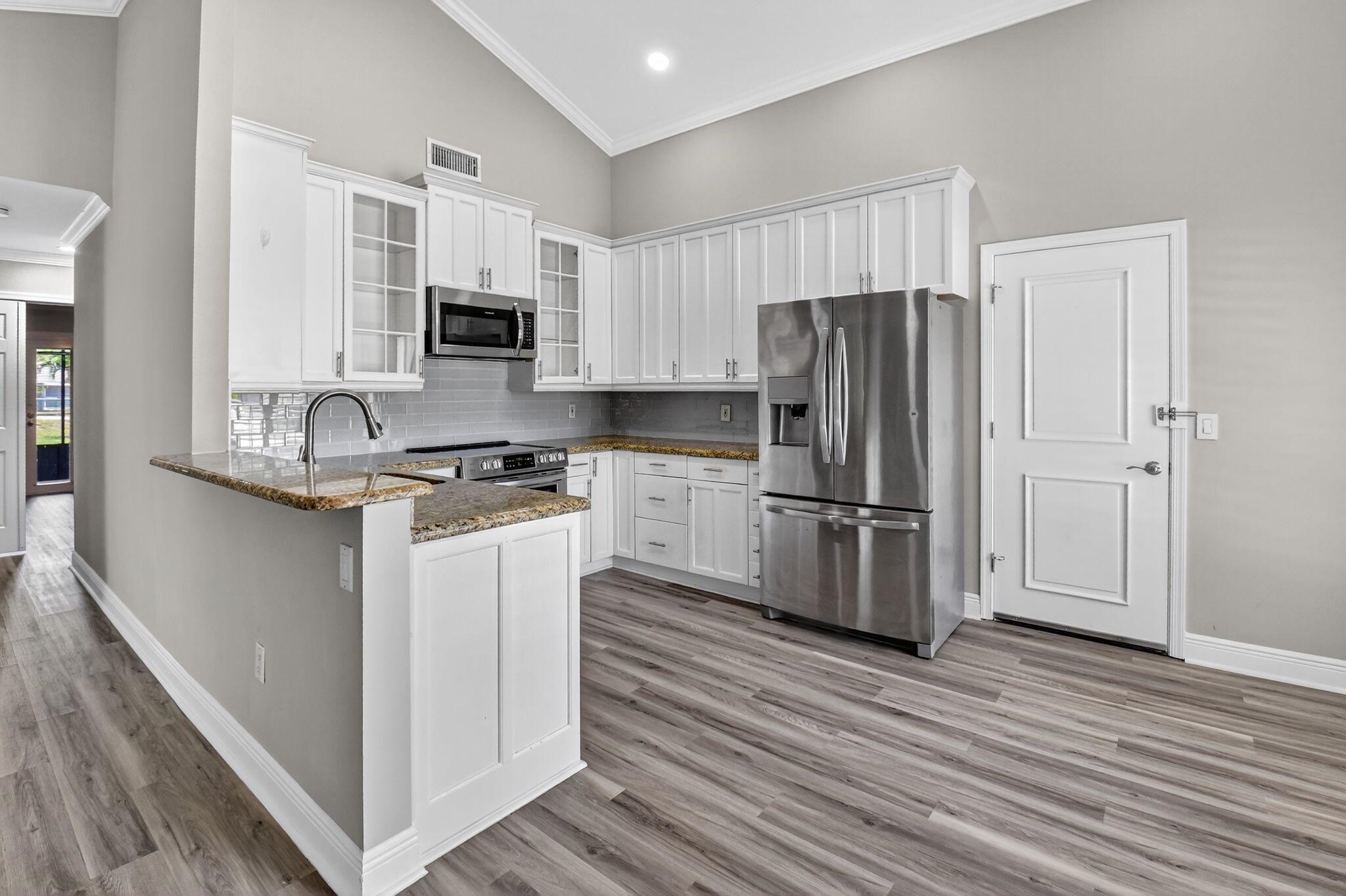 5319 Courtney Circle