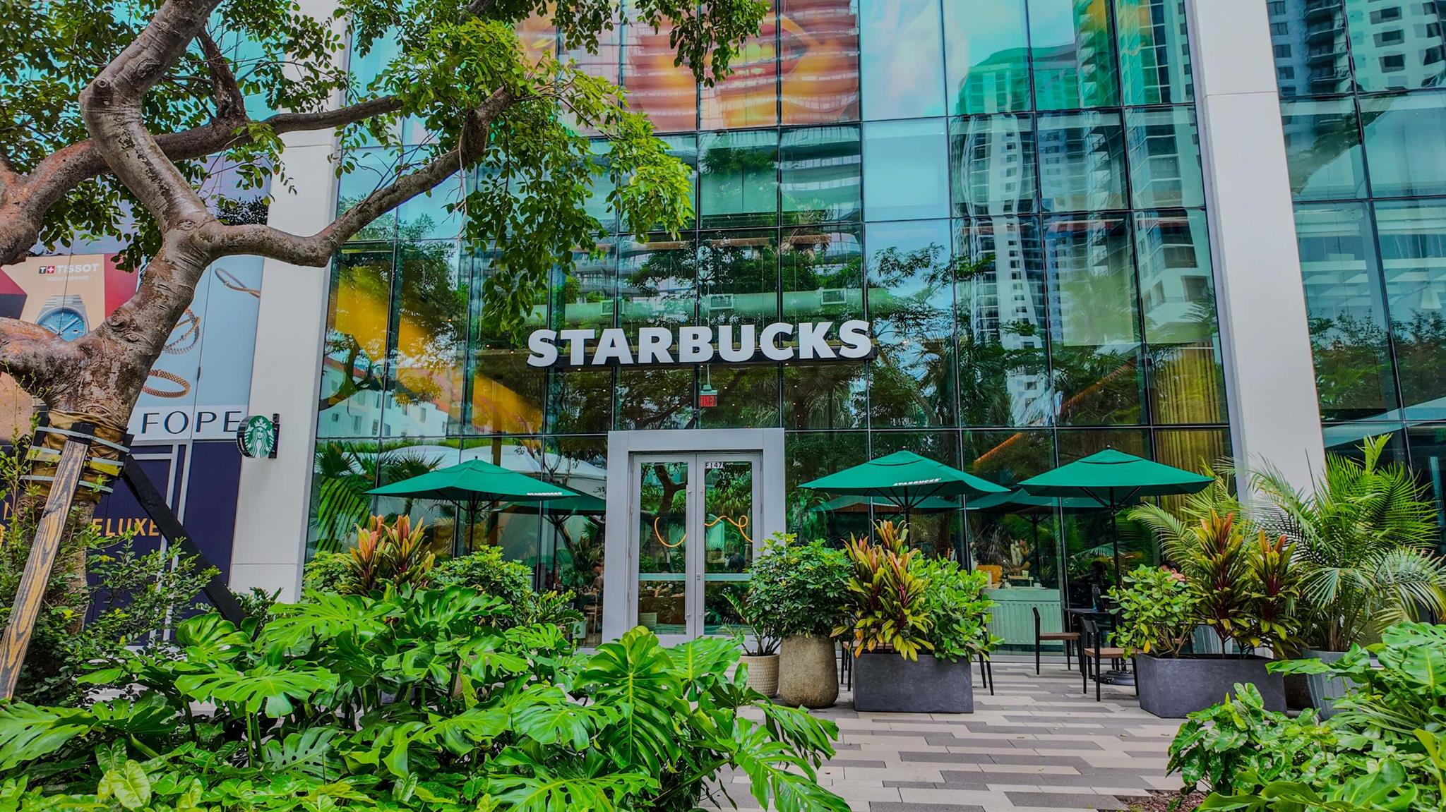 PARAMOUNT MIAMI WORLDCENT - Residential Lease