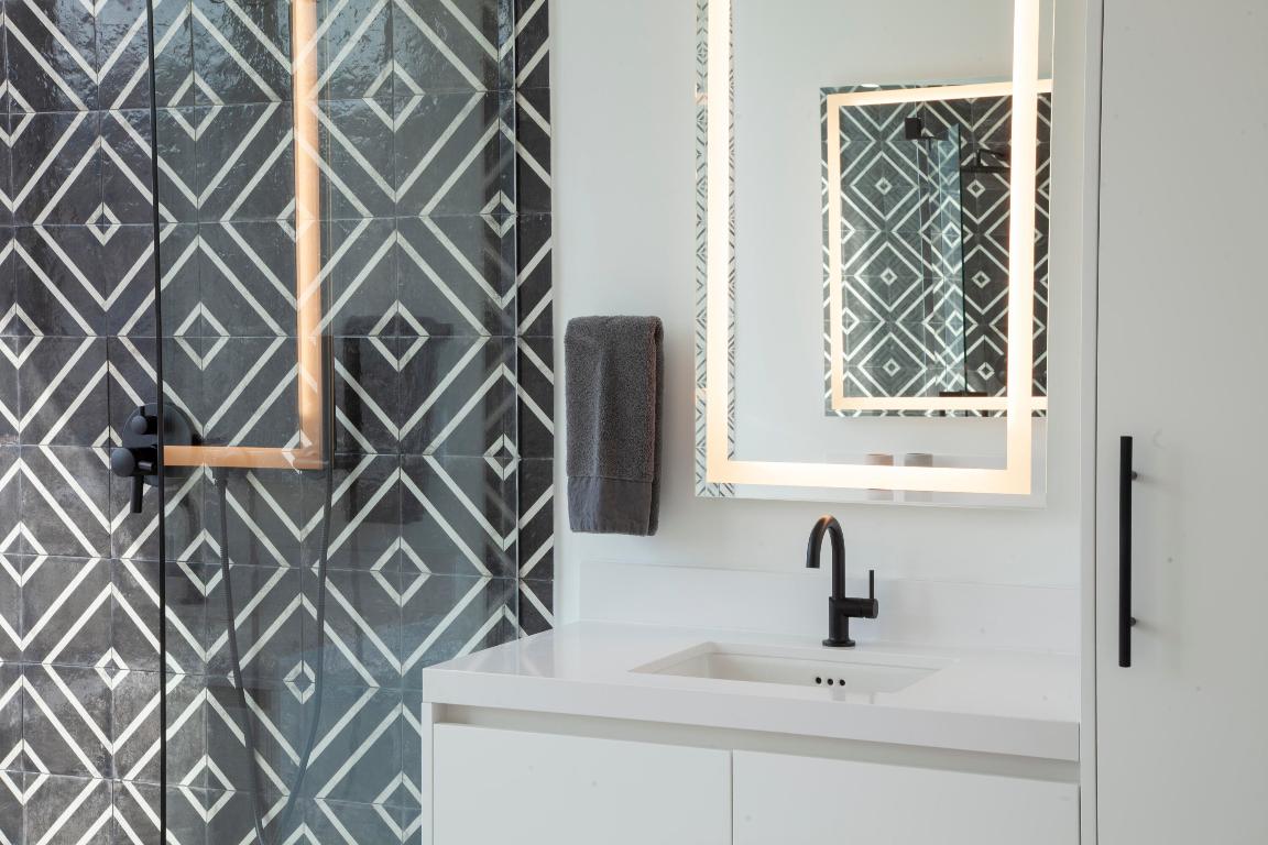 PARAMOUNT MIAMI WORLDCENTER - Residential Lease