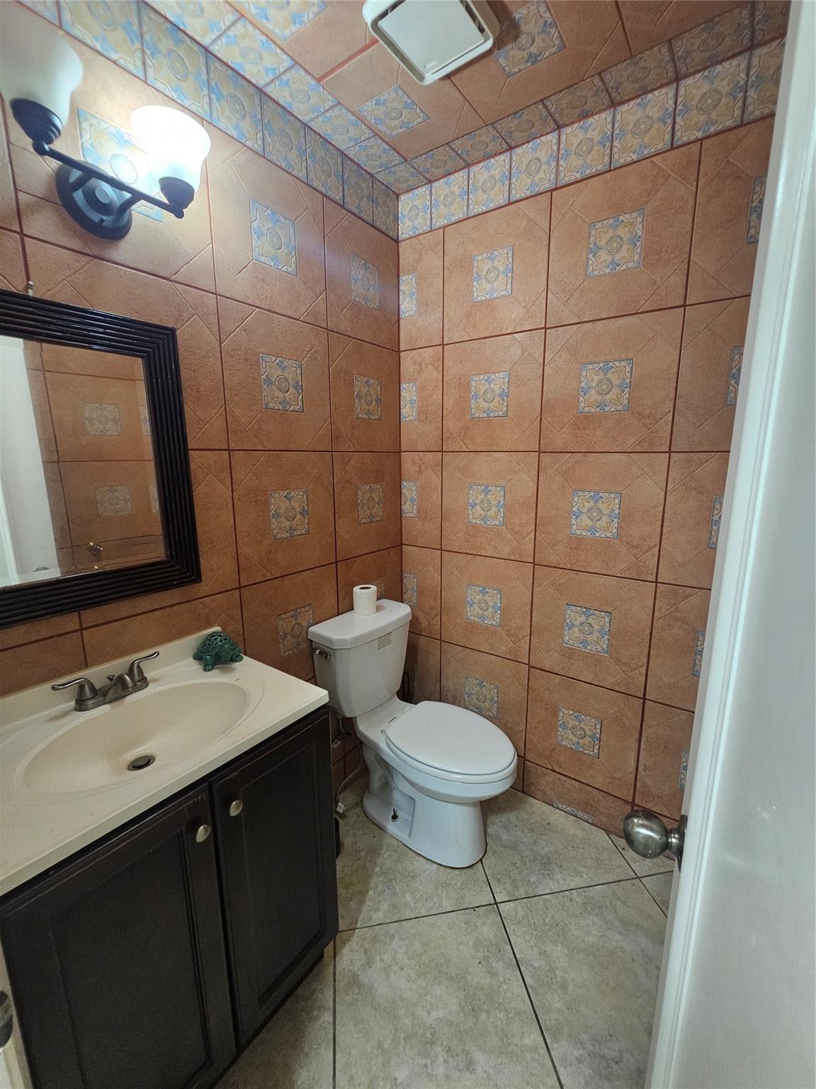 Jacaranda Area 983 97-18 - Residential