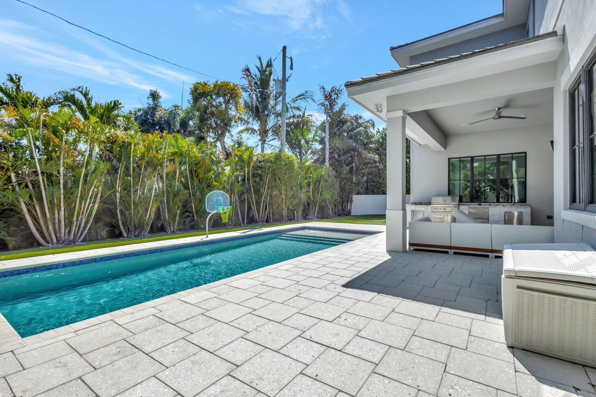 BOCA VILLAS SEC C - Residential