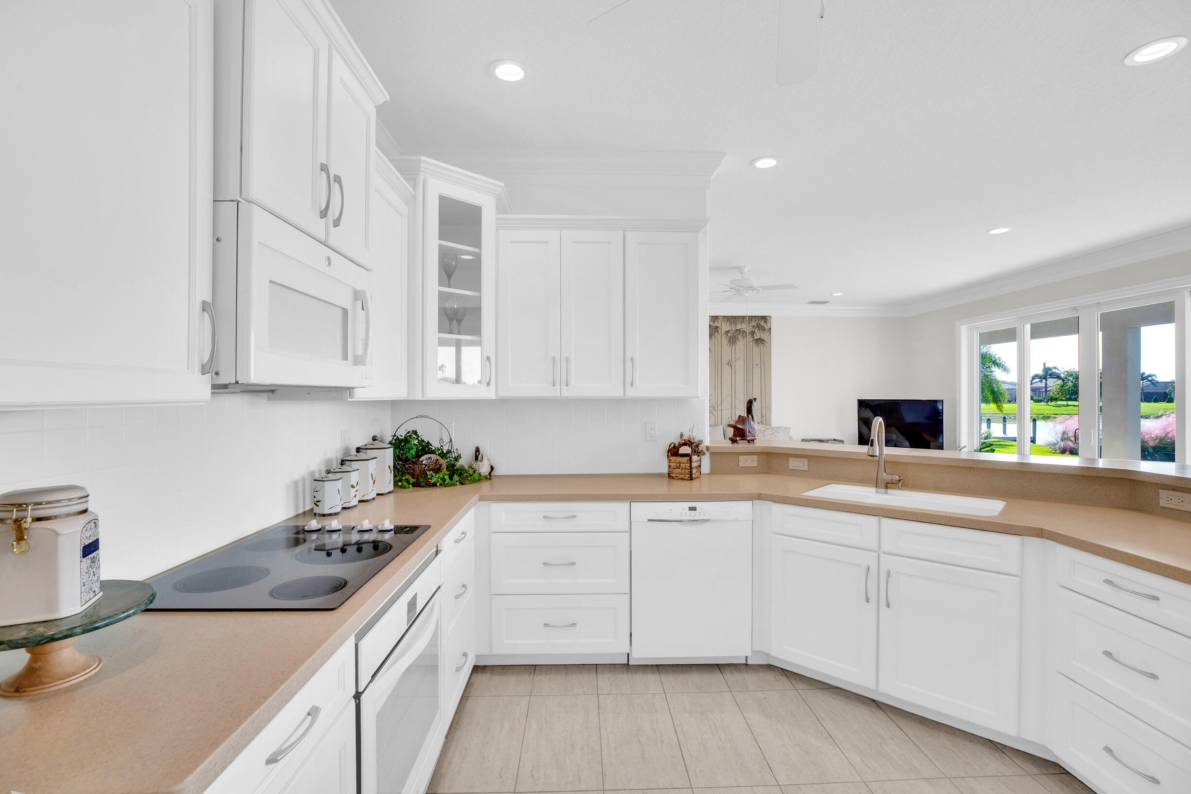 Cross Creek Lake Estates - Residential