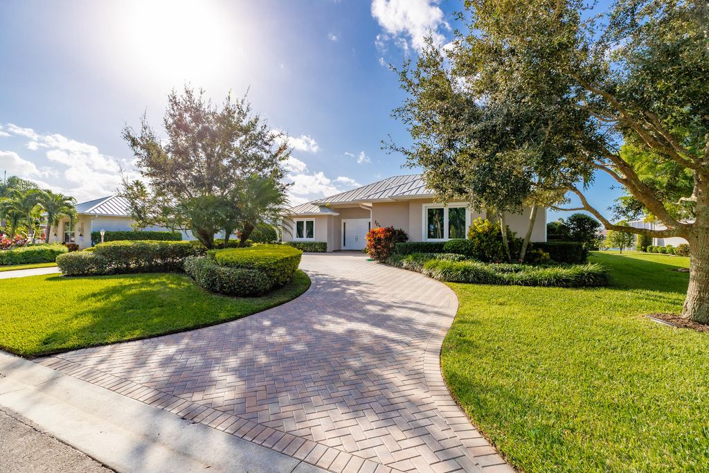 Photo of 307 Yearling Trail, Sebastian, FL 32958 (MLS # R11159462)