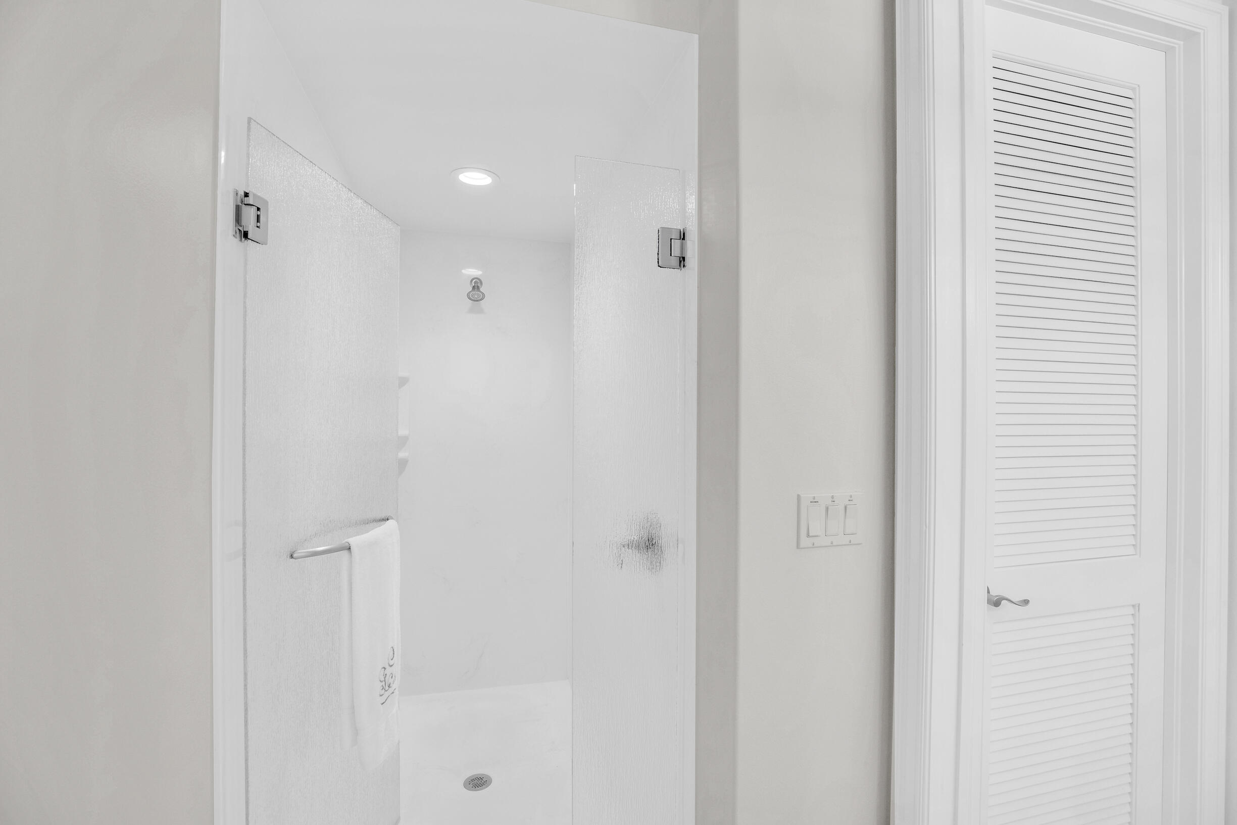 Cross Creek Lake Estates - Residential