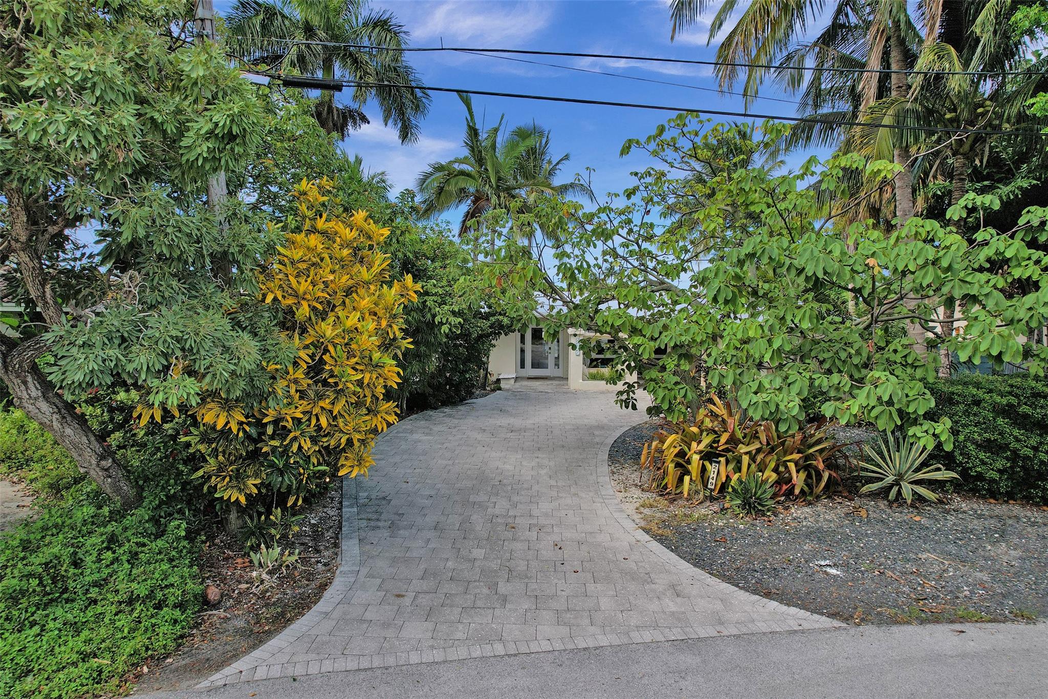 Coral Gardens 30-7 B - Residential
